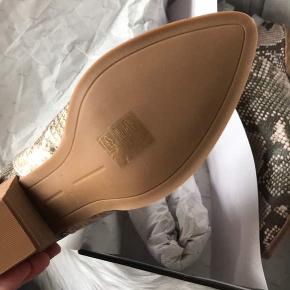 NIB Dolce Vita Rhea Snakeskin Mules - Picture 5 of 5